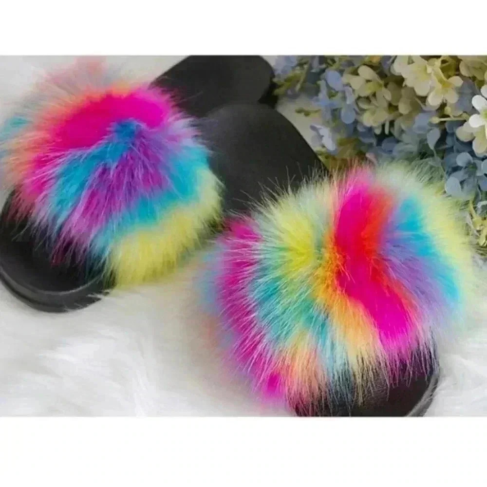 NEW Super cute Faux Furry Slides / Slipper / Shoe - 🌈 - RAINBOW